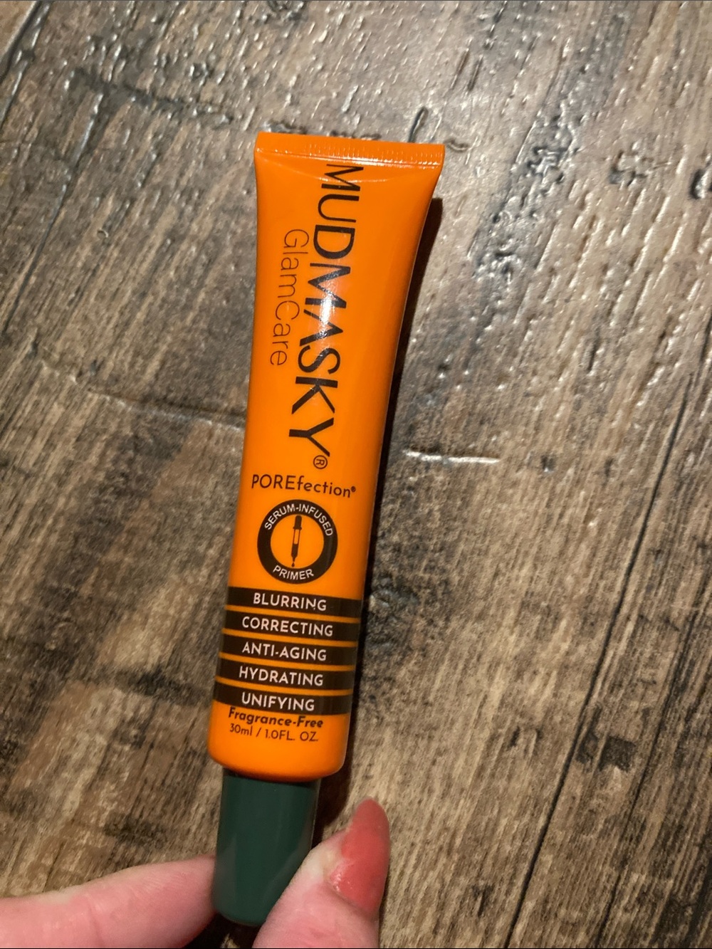Serum infused primer